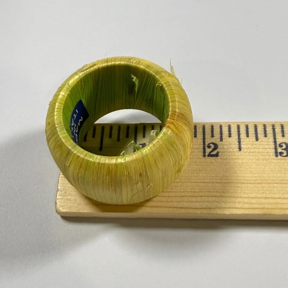 VTG Raffia Napkin‎ Rings Set of 2 Yellow Green OS Excellent Boho Coastal Decor